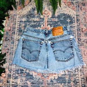 VINTAGE LEVI’S (LEVIS) DENIM SKIRT